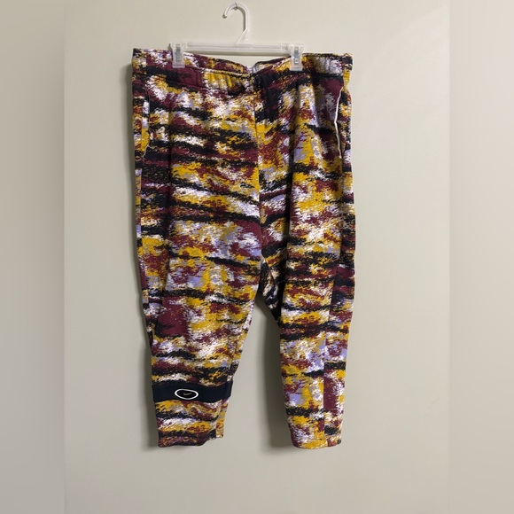 Nike Sportswear Essentials Womens Plus Size Camo Fleece Curve Pants Size 2X - Picture 2 of 9